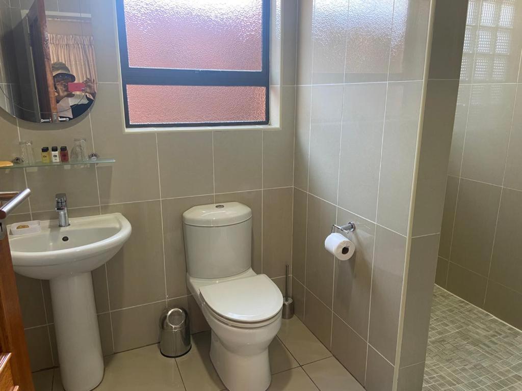 Botleng Guest House Boqate Экстерьер фото