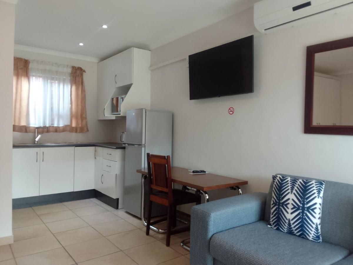 Botleng Guest House Boqate Экстерьер фото